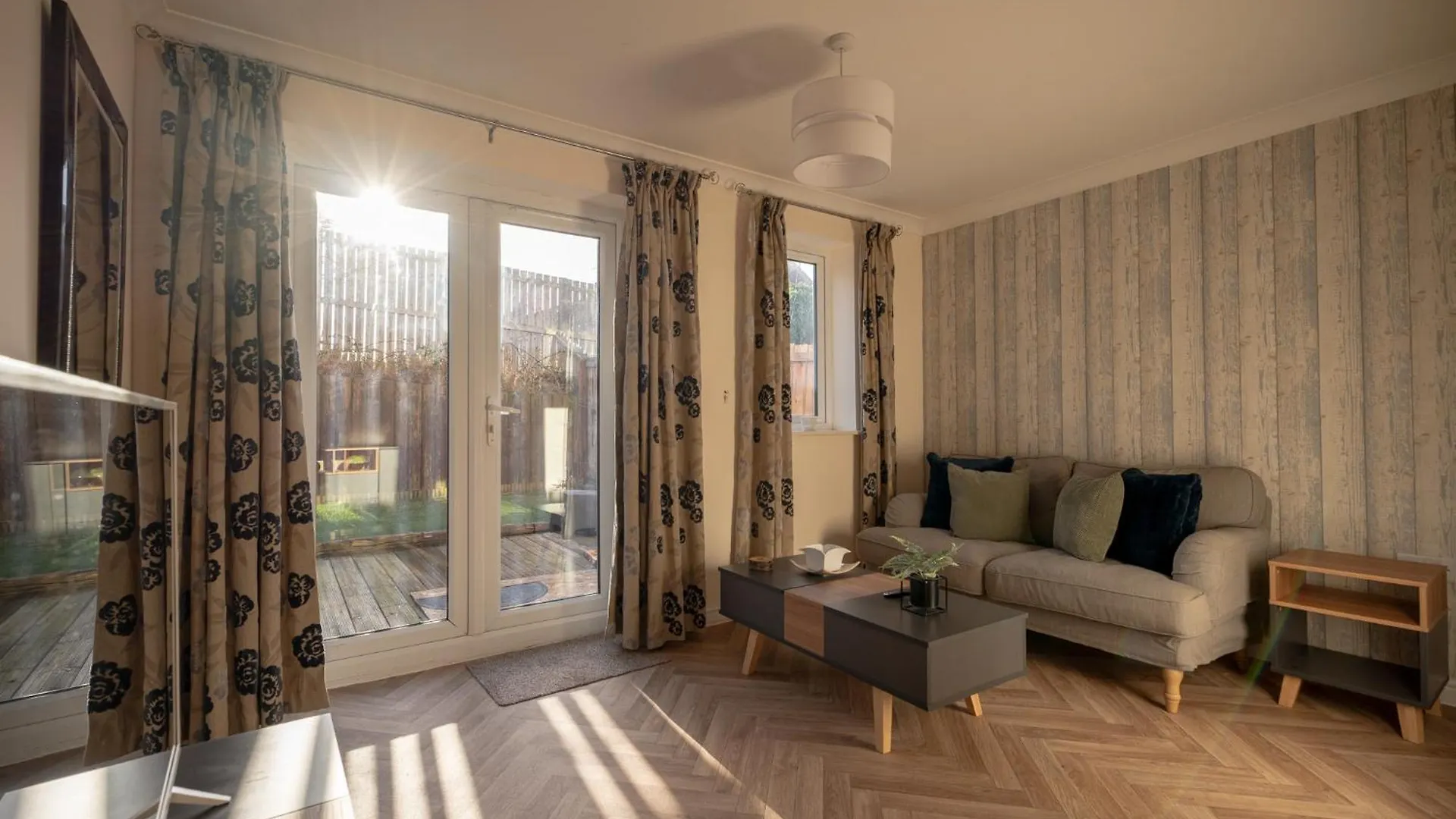 Pottery Wharf By Horizon Stays Thornaby on Tees 0*,